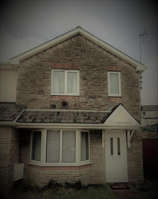 Trevithick Gardens, No 47. Villa Merthyr Tydfil Eksteriør billede